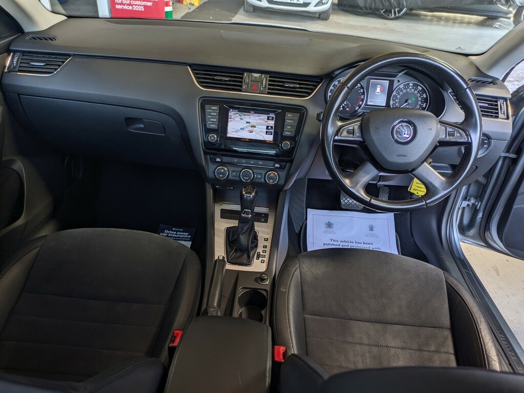 Skoda Octavia 1.6 Tdi Elegance 20 Road Tax. Last Owne Grey #3
