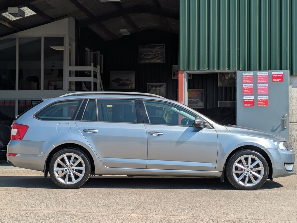 Skoda Octavia 1.6 Tdi Elegance 20 Road Tax. Last Owne Grey #6