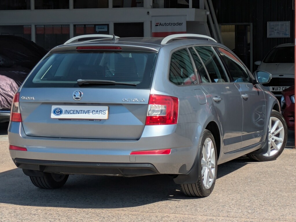 Skoda Octavia 2013 1.6 Tdi Elegance Estate Eur Blue #7