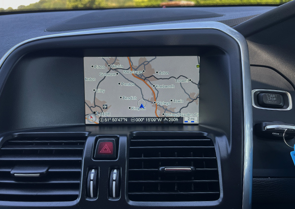 Volvo XC60 Xc60 2.4 D5 R-design Lux Nav Geartronic Awd Euro 5 Black #13