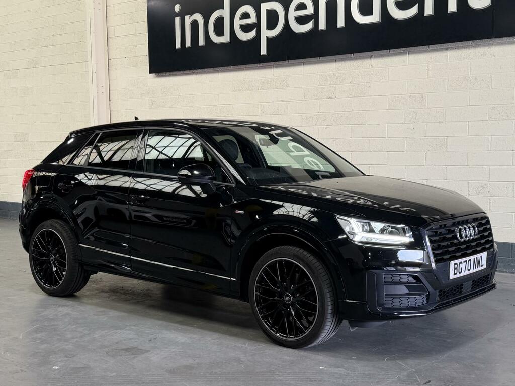 Audi Q2 Black Edition Black