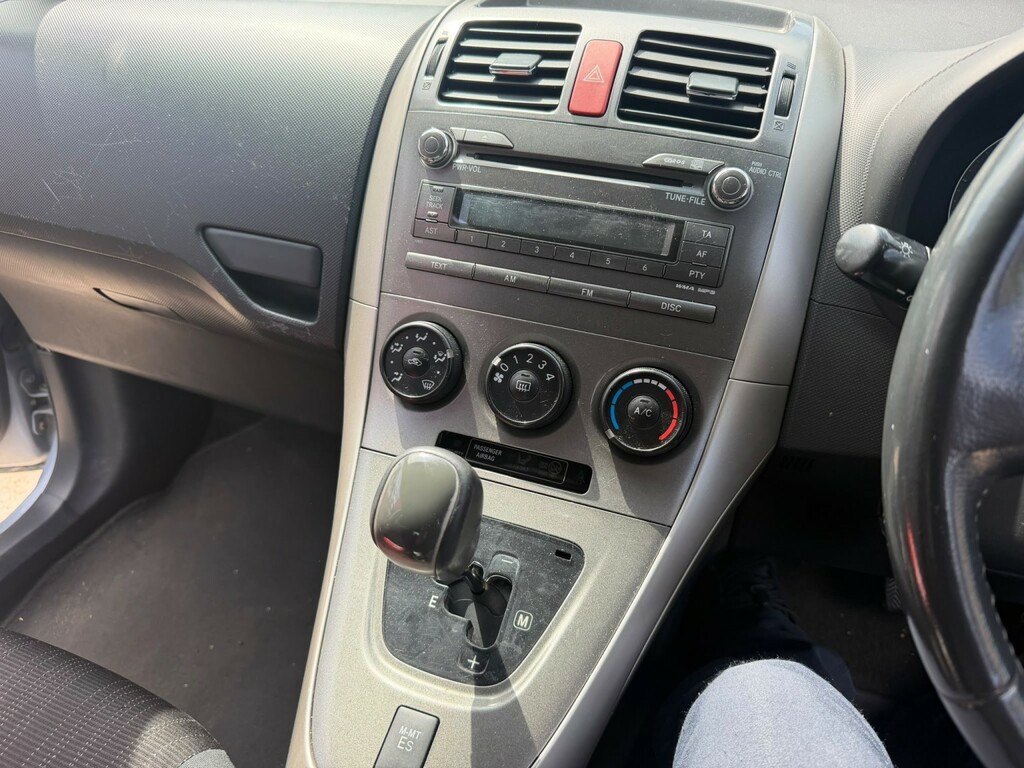 Toyota Auris 1.6 Vvti Tr Silver #21