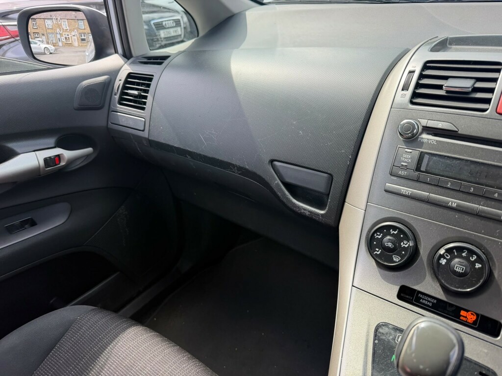 Toyota Auris 1.6 Vvti Tr Silver #20