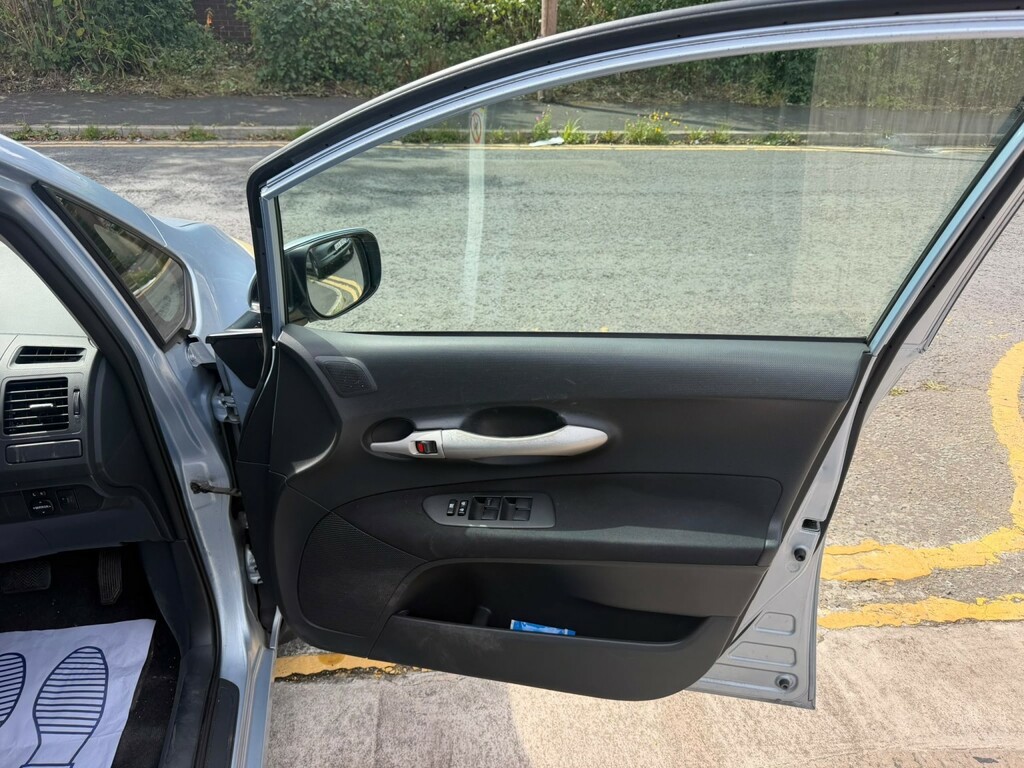 Toyota Auris 1.6 Vvti Tr Silver #7