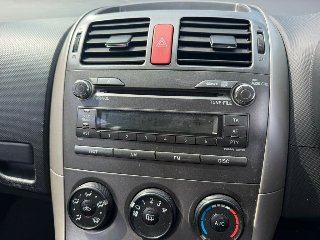 Toyota Auris 1.6 Vvti Tr Silver #13