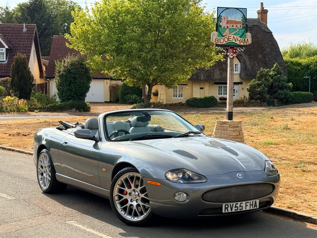 Jaguar XKR 4.2 S Grey