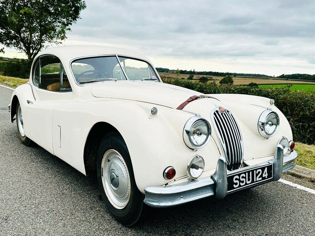 Jaguar XK Petrol White #5