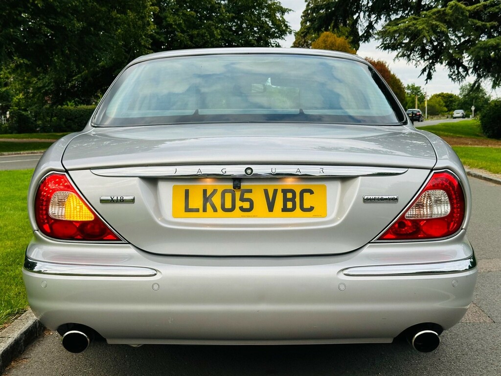 Jaguar XJR 4.2 V8 Super Silver #4
