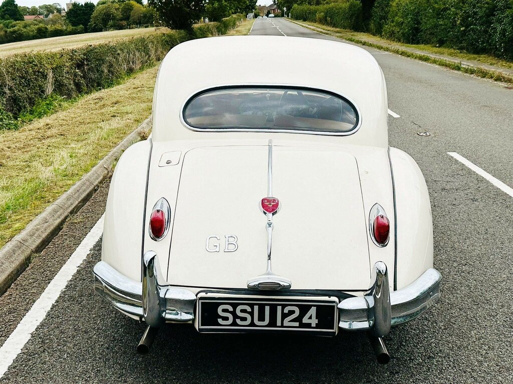 Jaguar XK Petrol White #6