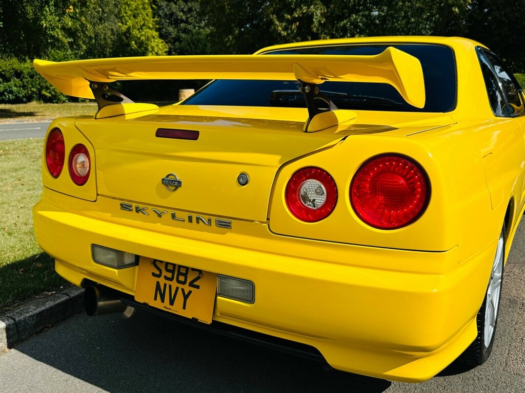 Nissan Skyline R34 Gt-t Yellow #32