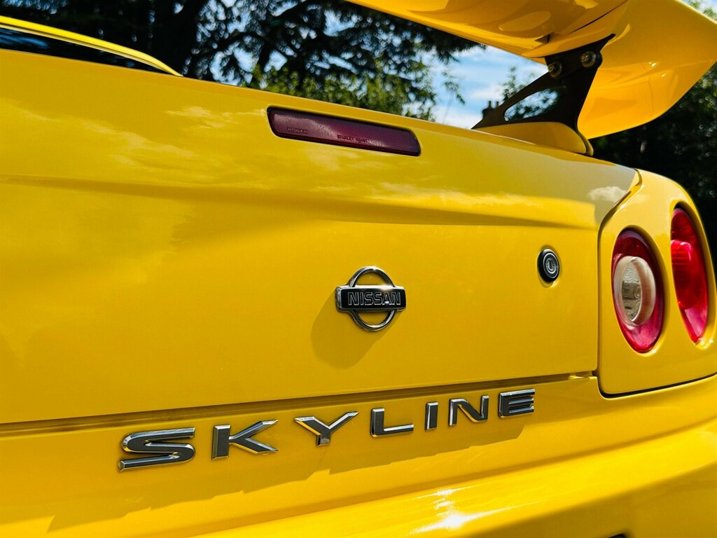 Nissan Skyline R34 Gt-t Yellow #31