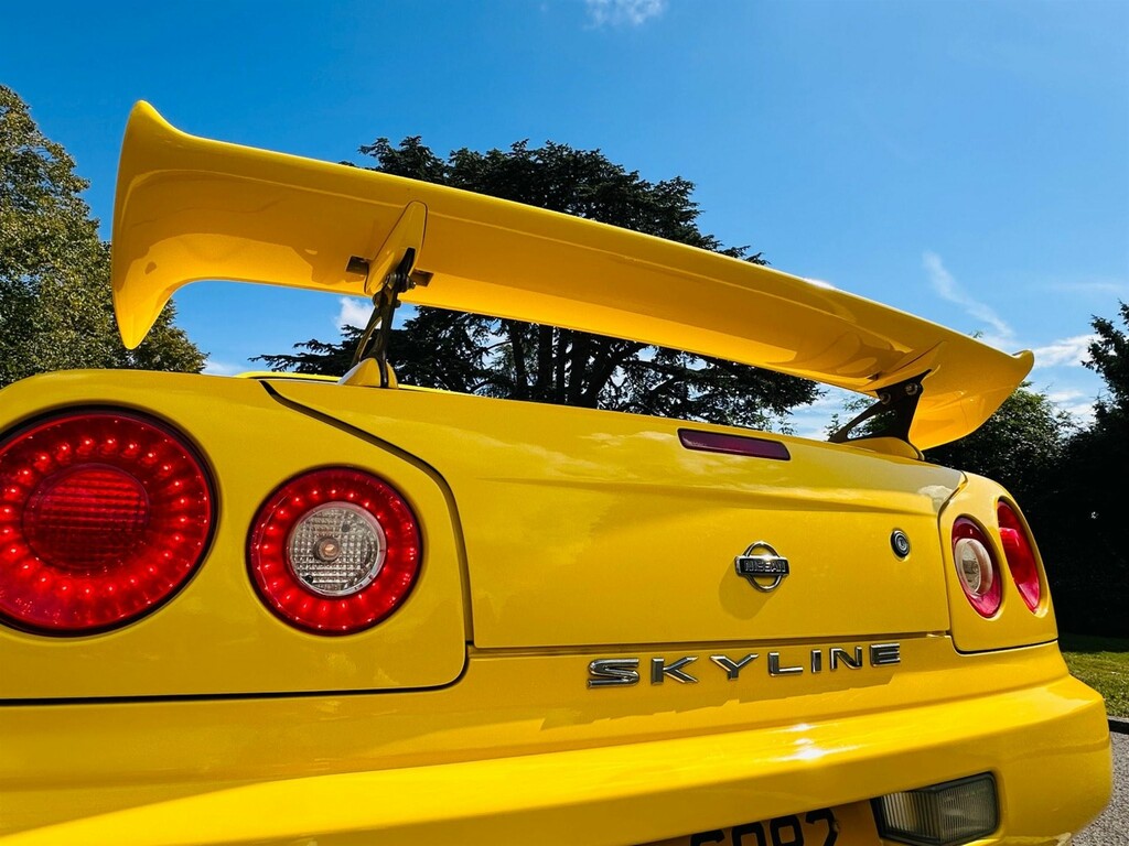Nissan Skyline R34 Gt-t Yellow #30