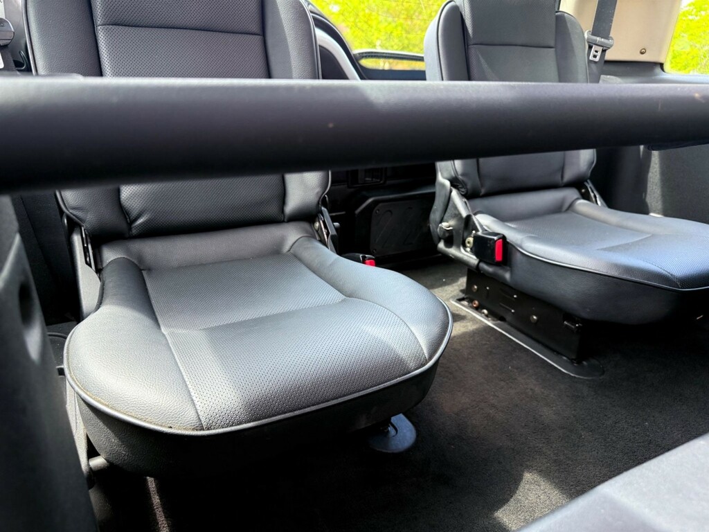 Land Rover Discovery 2.5 Td5 Es Premium 7 Seats  #77