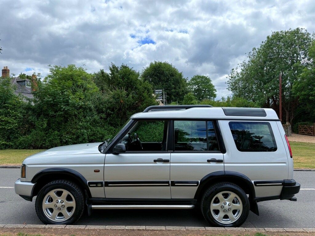 Land Rover Discovery 2.5 Td5 Es Premium 7 Seats Silver #4