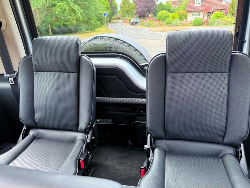 Land Rover Discovery 2.5 Td5 Es Premium 7 Seats  #52