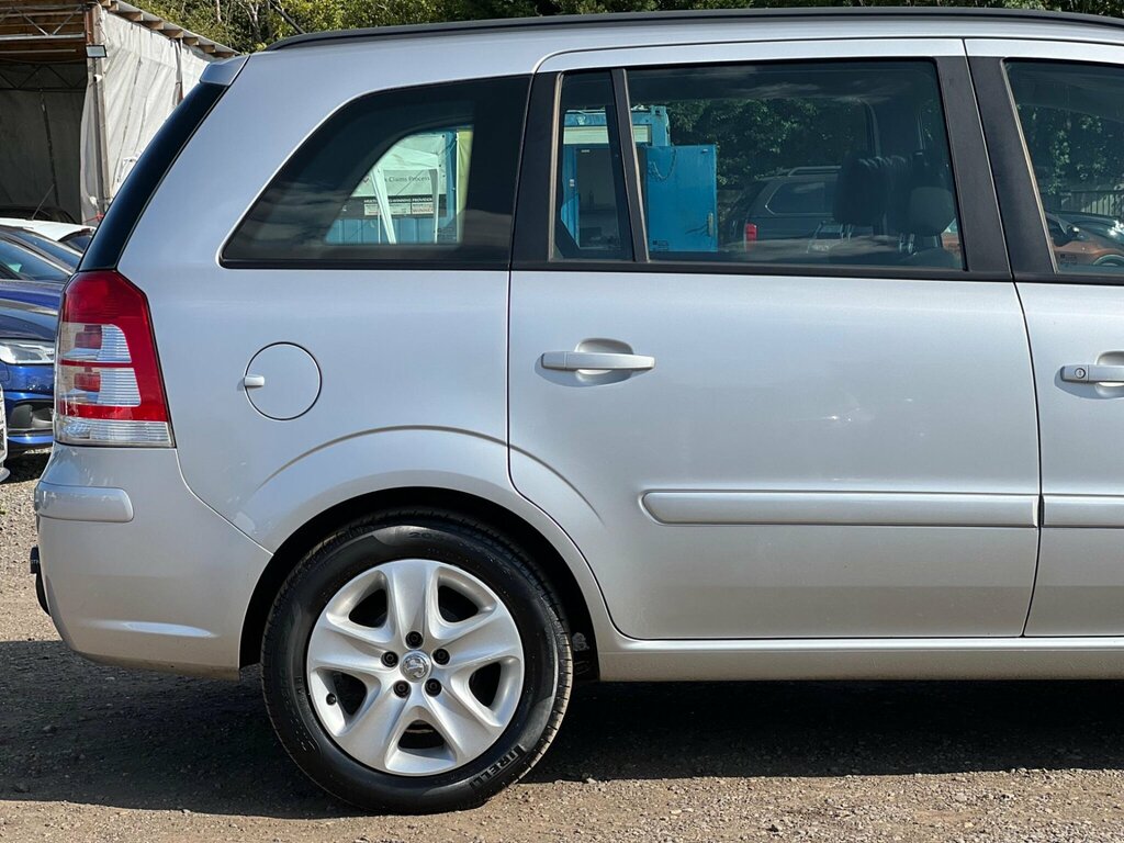 Vauxhall Zafira 7 Seater 1.6 Design Silver #11