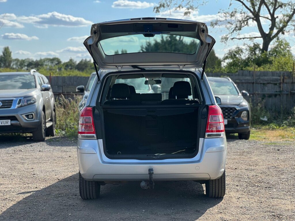 Vauxhall Zafira 7 Seater 1.6 Design Silver #8