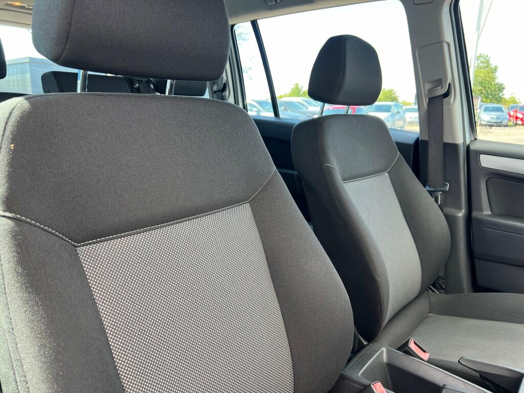 Vauxhall Zafira 7 Seater 1.6 Design Silver #25