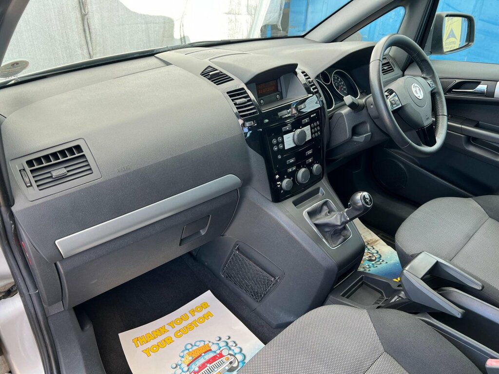 Vauxhall Zafira 7 Seater 1.6 Design Silver #30