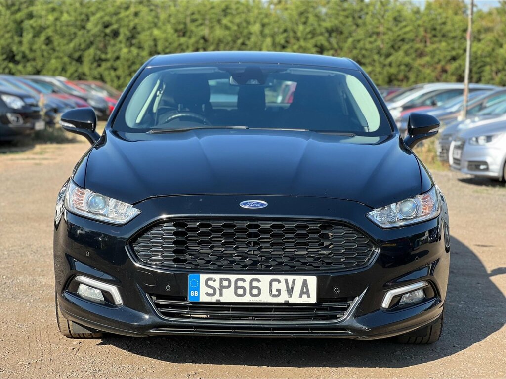 Ford Mondeo 2.0 Tdci Titanium Euro 6 Ss Black #3