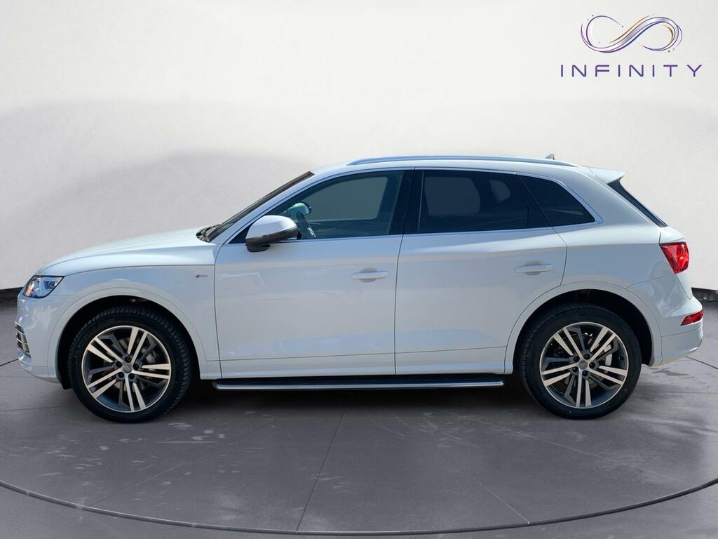 Audi Q5 S Line White #4