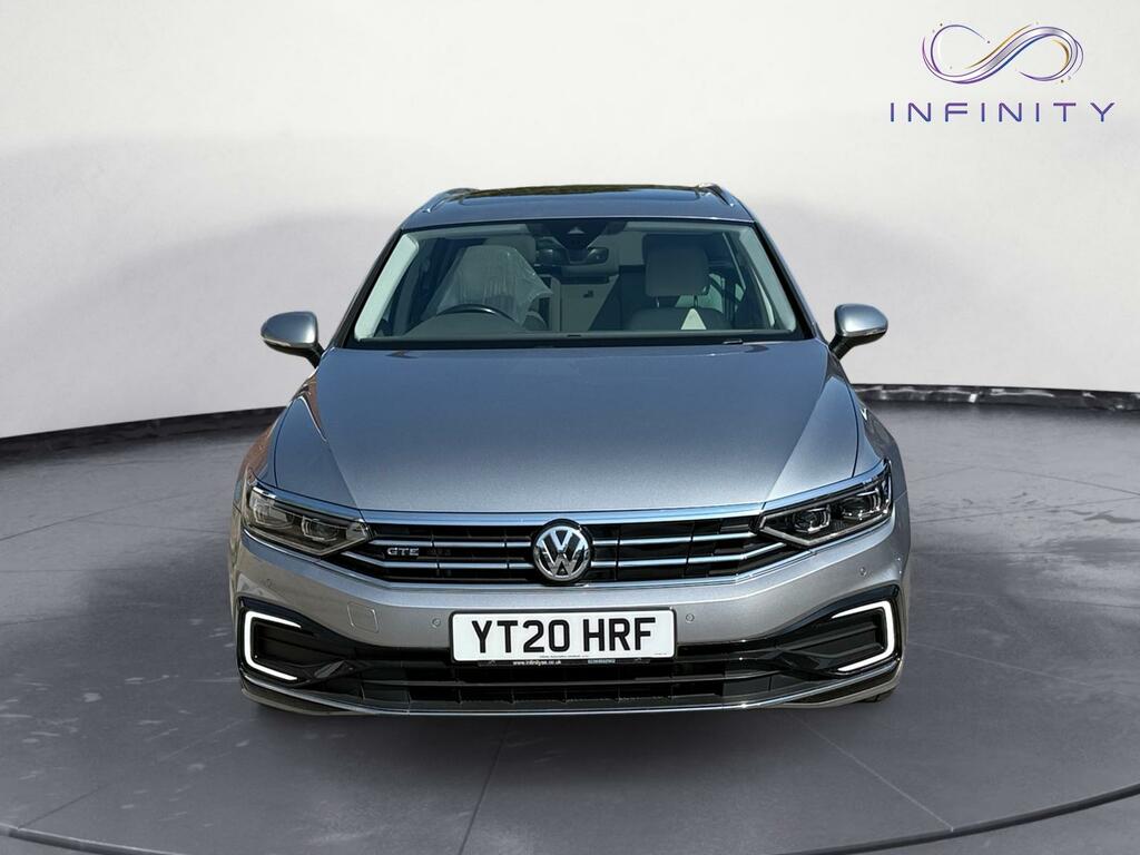 Volkswagen Passat Gte Advance Silver #2
