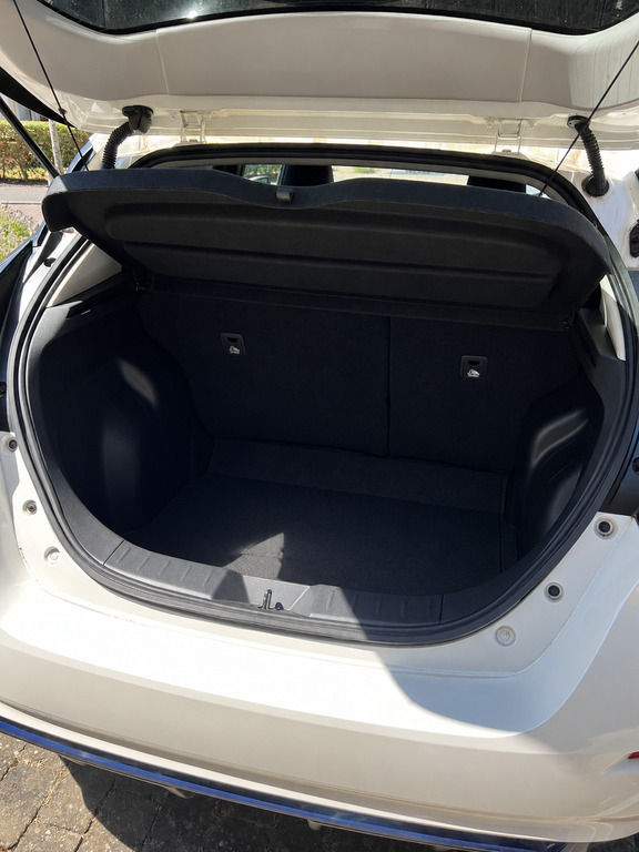 Nissan Leaf 62Kwh E 3.Zero White #5