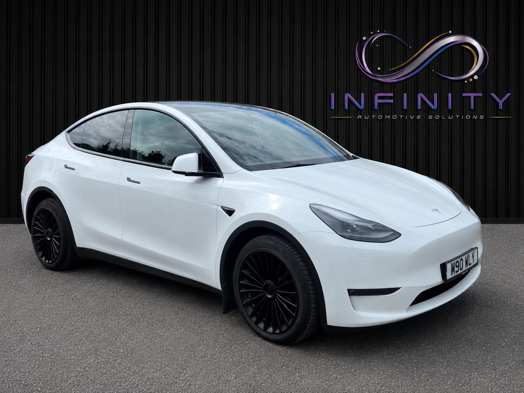 Tesla Model Y Dual Motor Long Range White