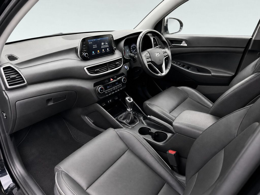 Hyundai Tucson 1.6 Gdi Premium Black #3