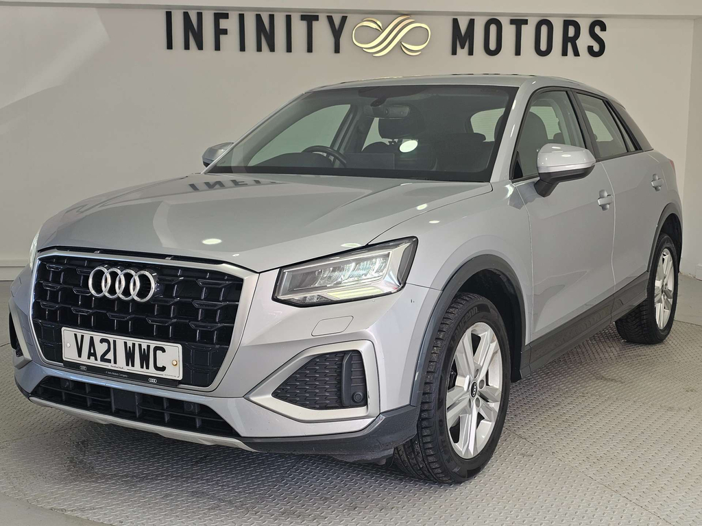 Audi Q2 Sport 30 Tfsi VA21WWC Silver #4