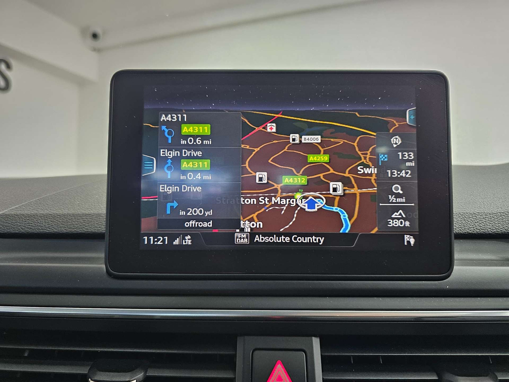 Audi A4 Sport Ultra Tdi PK17FMF #2