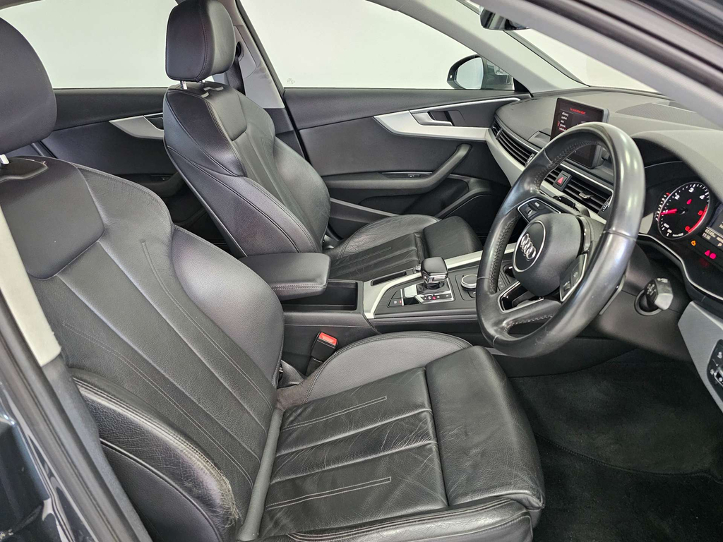 Audi A4 Sport Ultra Tdi PK17FMF #3