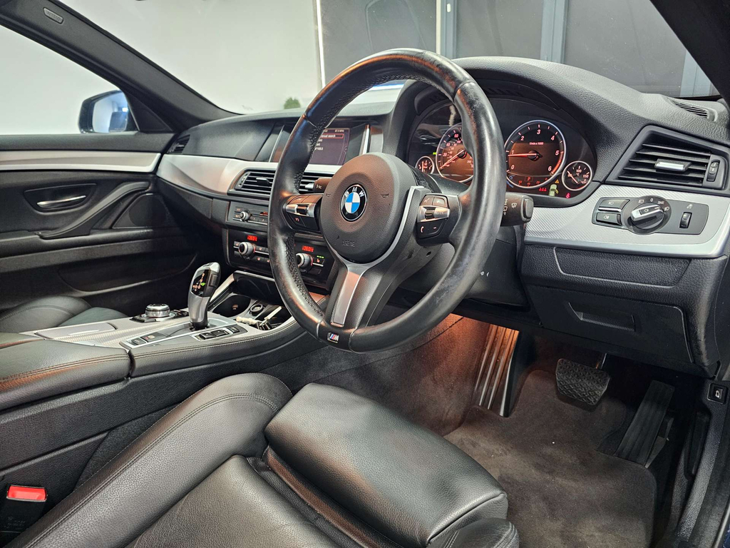BMW 5 Series 520D M Sport #3