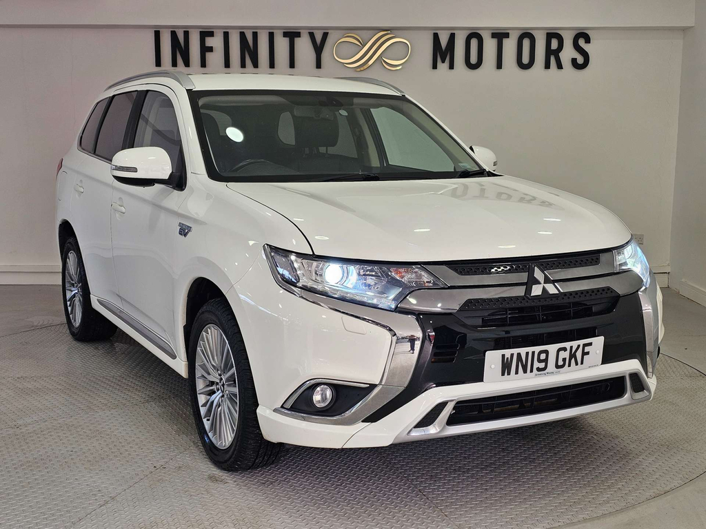 Mitsubishi Outlander Juro Phev Cvt 4Wd 