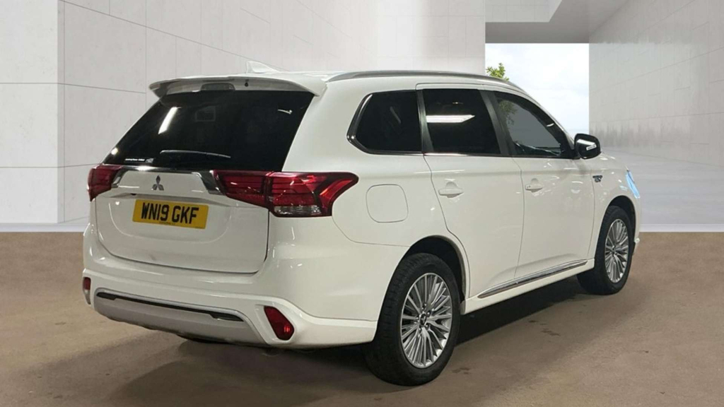 Mitsubishi Outlander Juro Phev Cvt 4Wd #4