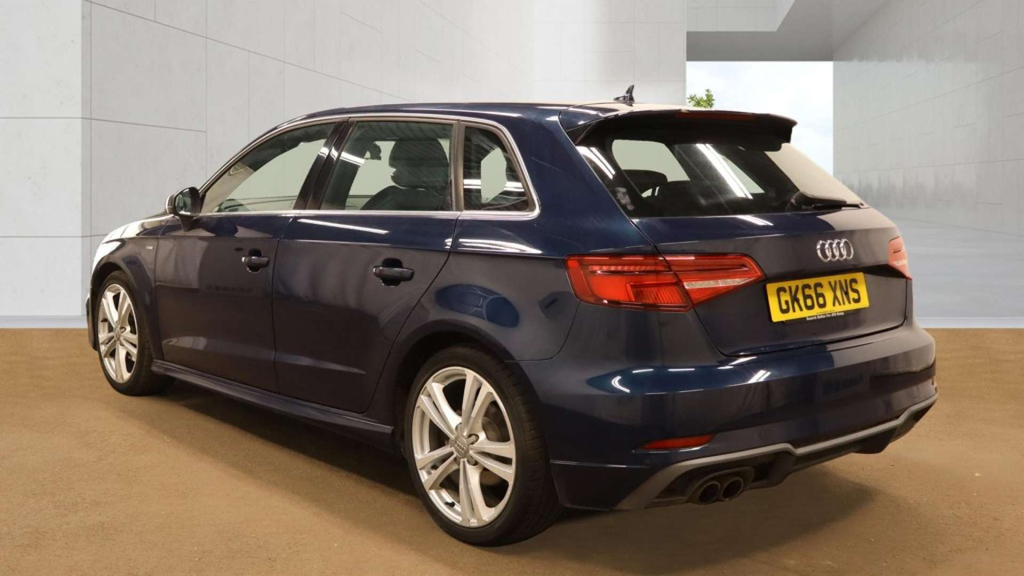 Audi A3 Sportback S Line Tfsi  #3