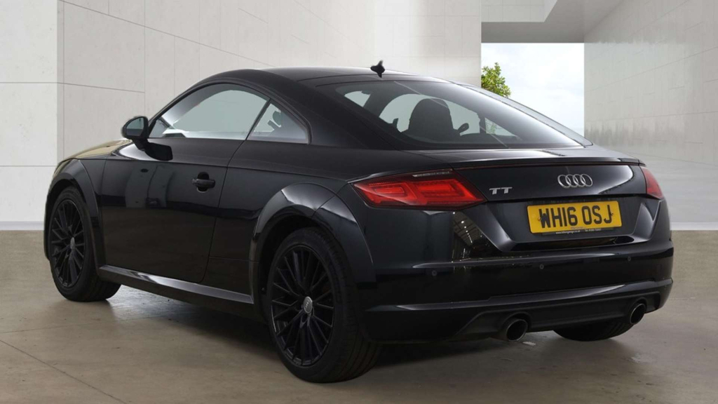 Audi TT Sport Tfsi Black #3