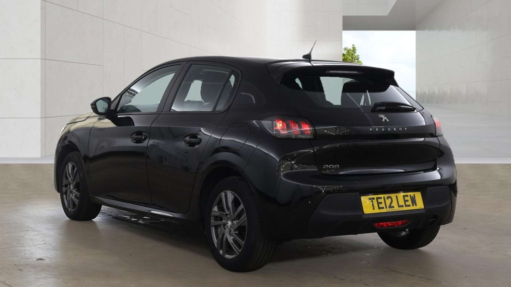Peugeot 208 Active Premium Puretech Ss  #3