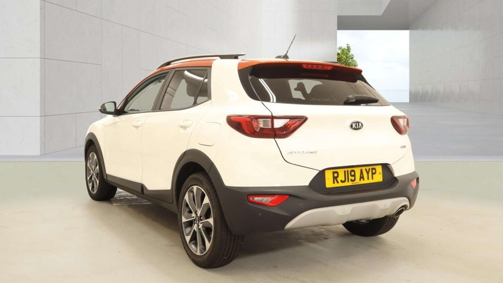 Kia Stonic Mixx Isg White #3