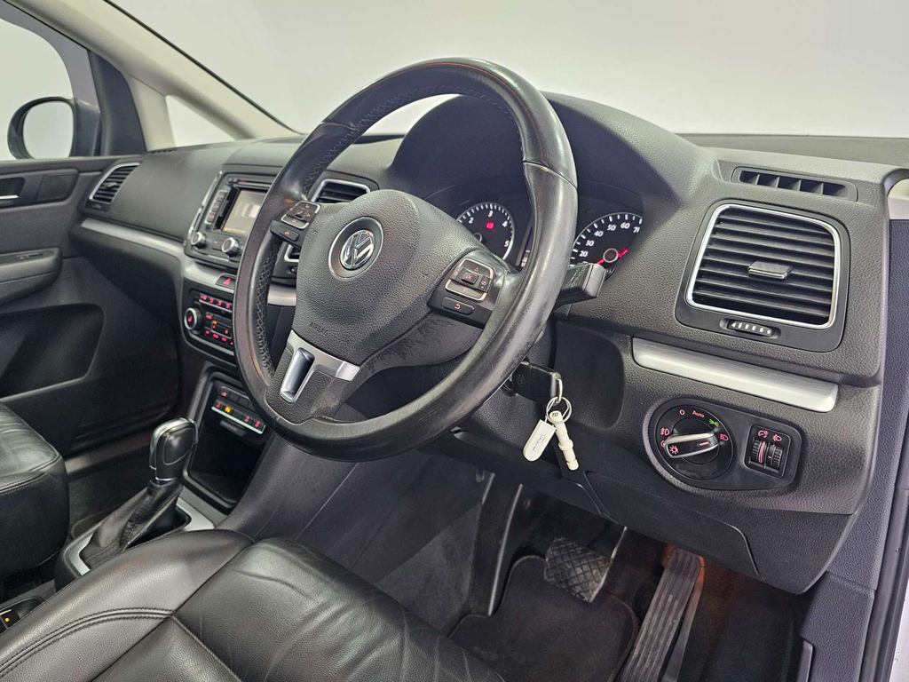 Volkswagen Sharan 2.0 Tdi Bluemotion Tech Sel Dsg Euro 5 Ss Grey #9