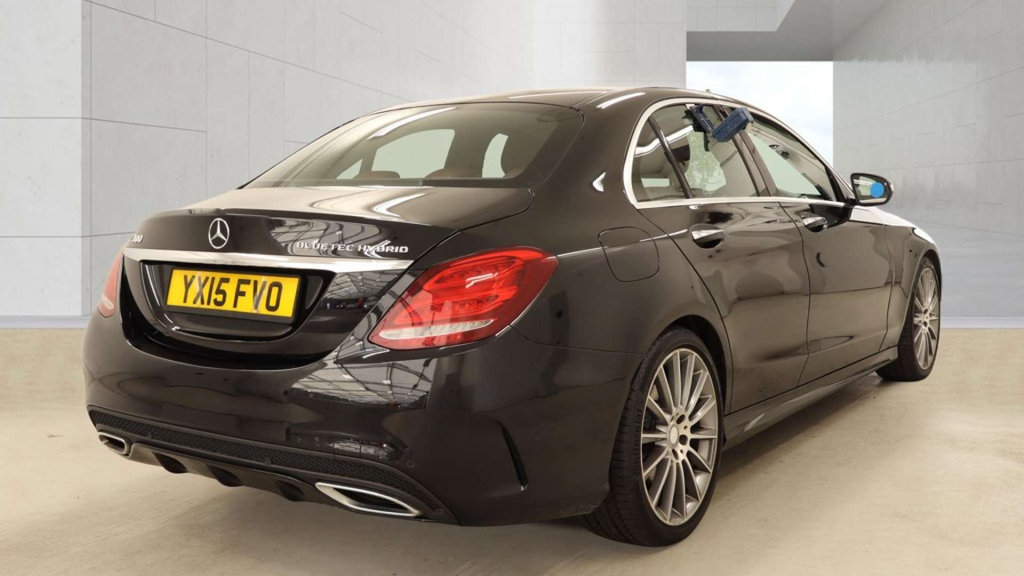 Mercedes-Benz C Class Amg Line Premium Bluetec Hybrid  #4
