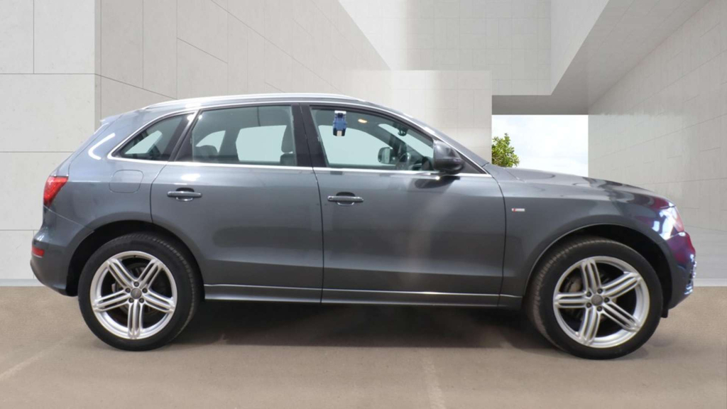 Audi Q5 S Line Tfsi Quattro 4Wd  #5