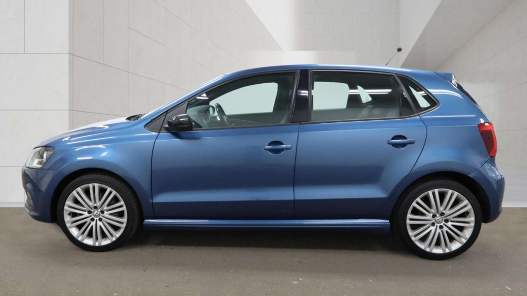 Volkswagen Polo Bluegt  #6