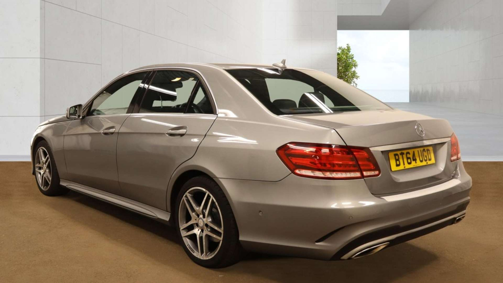 Mercedes-Benz E Class Amg Line Bluetec Silver #3