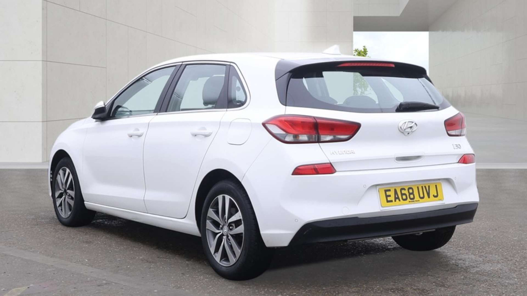 Hyundai I30 Se Nav Tgdi  #3