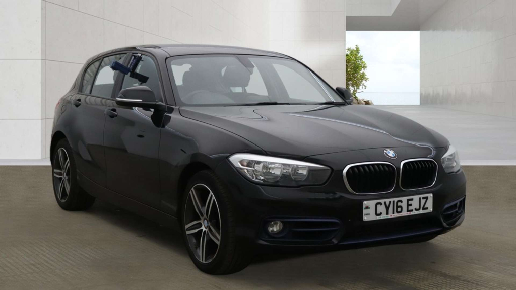 BMW 1 Series 1.5 118I Sport Euro 6 Ss Red #1