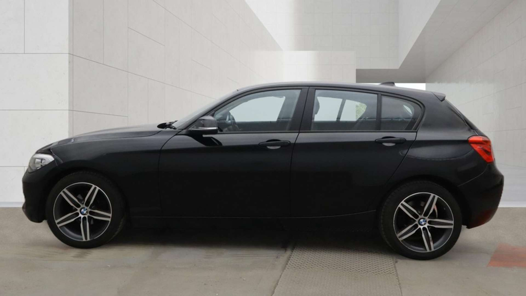 BMW 1 Series 118I Sport #6