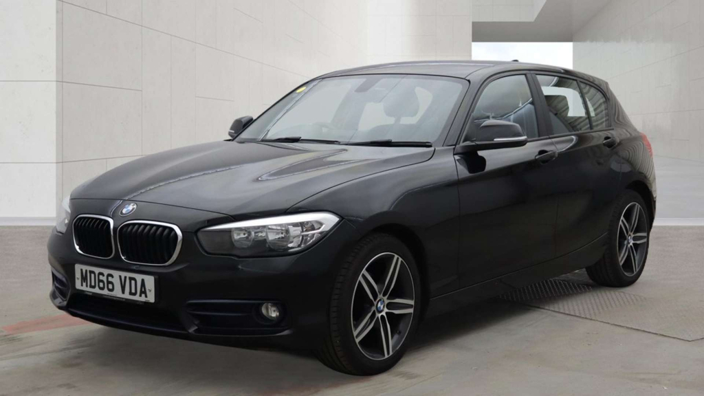 BMW 1 Series 118I Sport #2