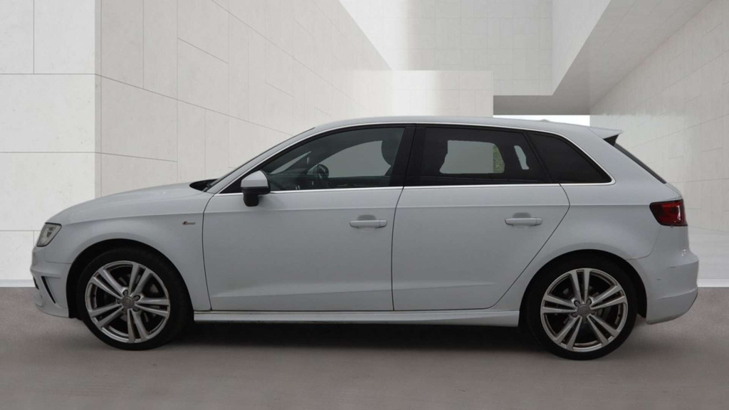 Audi A3 Sportback S Line Tfsi Quattro 4Wd #6