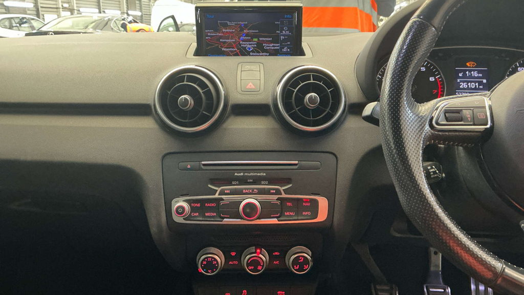 Audi A1 1.4 Tfsi Sport Sportback S Tronic Euro White #11